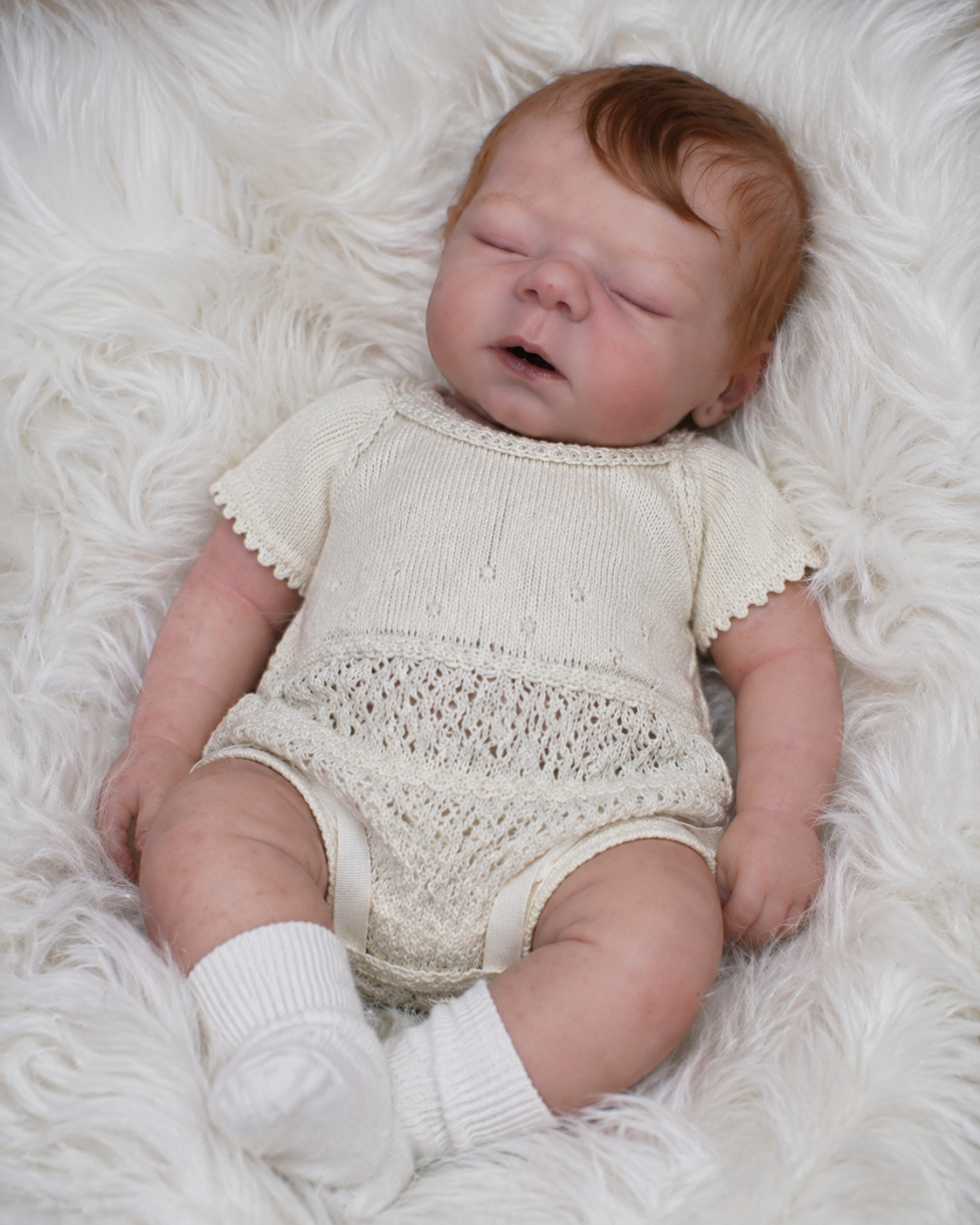 Muñeca Reborn Realista Isabella niña 44cm y 1.400kg