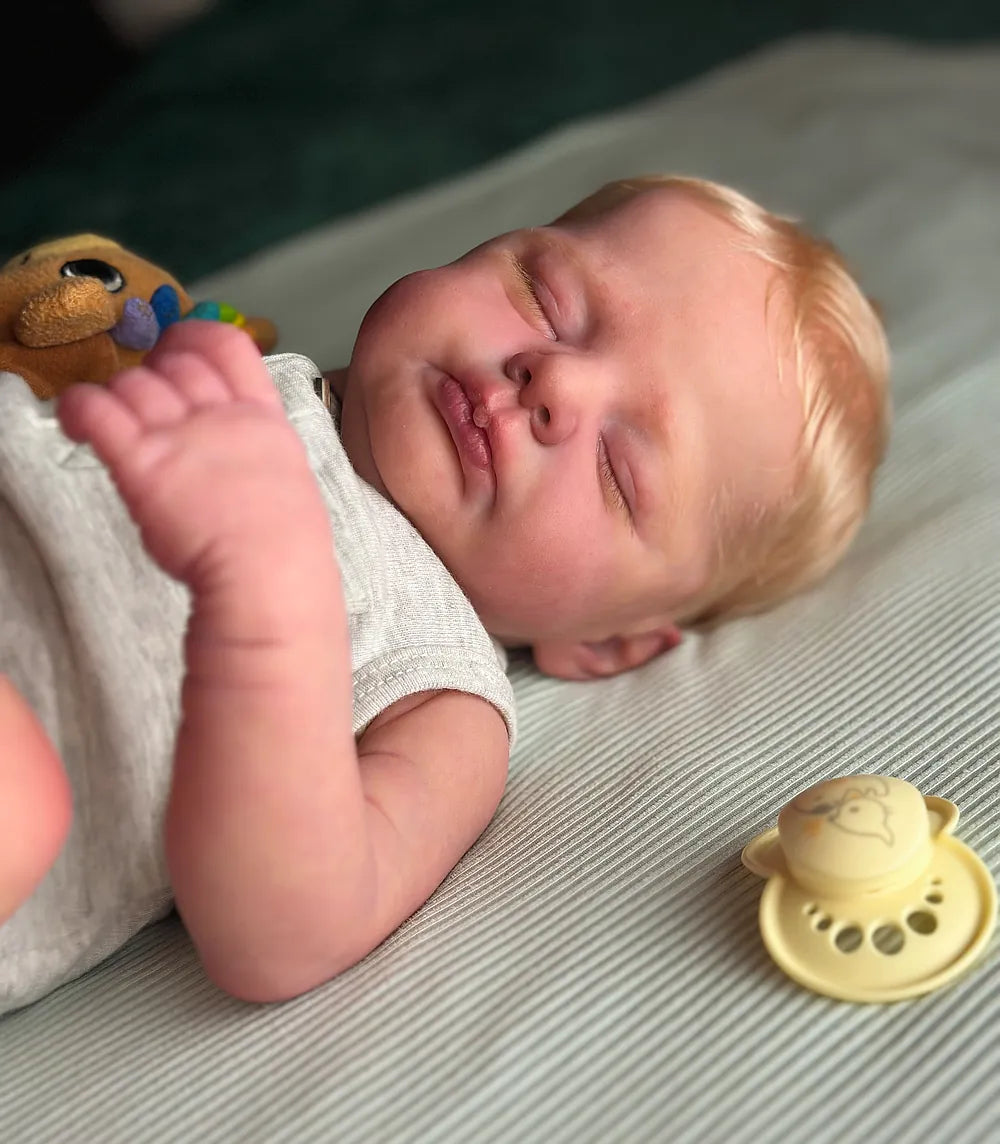 Muñeco Reborn Realista Luan niño 50cm y 1.700kg