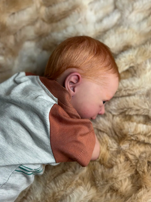 Muñeco Reborn Realista Lucas niño 51cm y 1.700kg