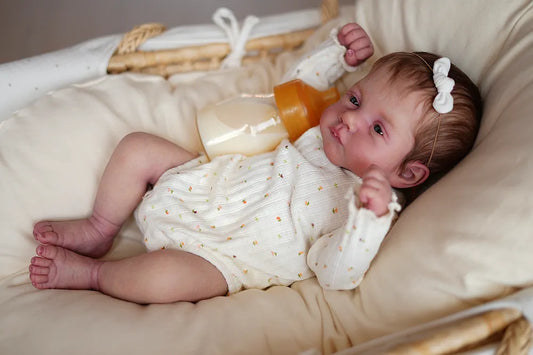 Muñeca Reborn Realista Emma niña 49cm y 1.700kg