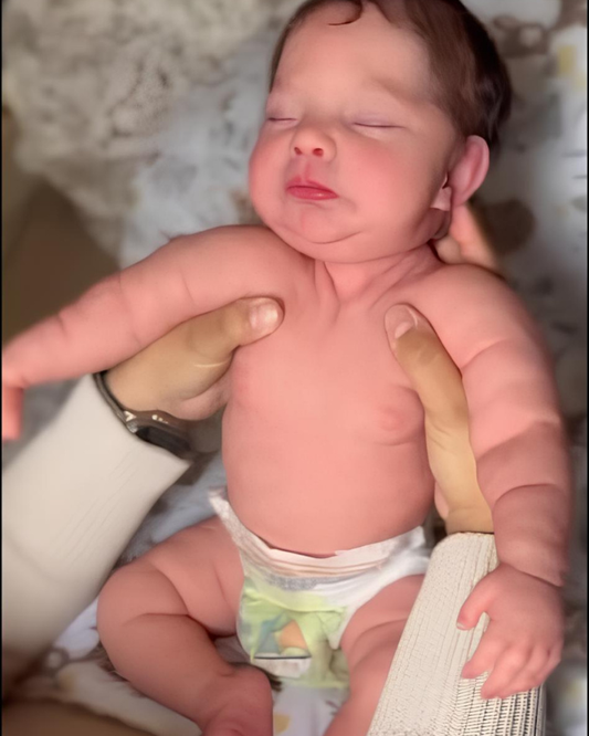 Muñeco Reborn Realista Gabriel Niño 49cm y 1.800 kg