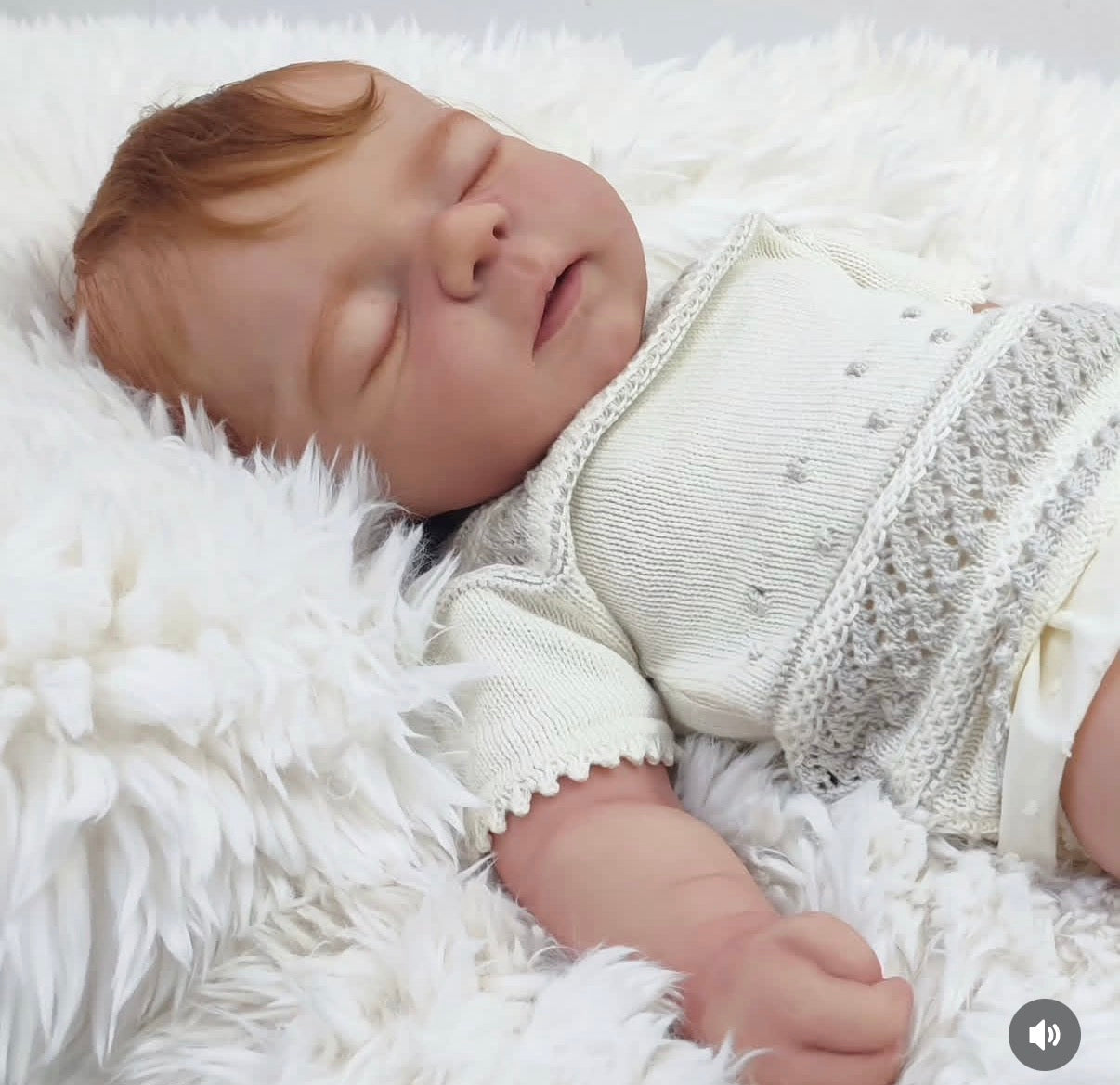 Muñeca Reborn Realista Isabella niña 44cm y 1.400kg