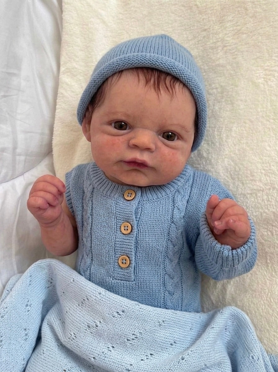 Muñeco Reborn Realista Ryan Ojos abiertos  Niño  50cm y 1.700 kg