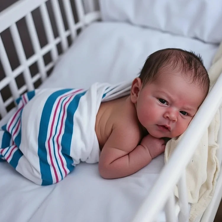 Muñeco Reborn Realista João Niño 44cm y 1.400 kg